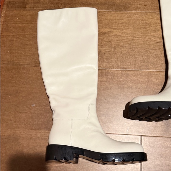Mark fisher leather Elegant White Knee-High Boots - Picture 2 of 6